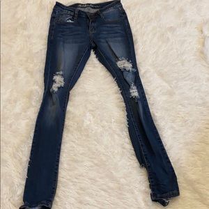 Dark ripped skinny jeans